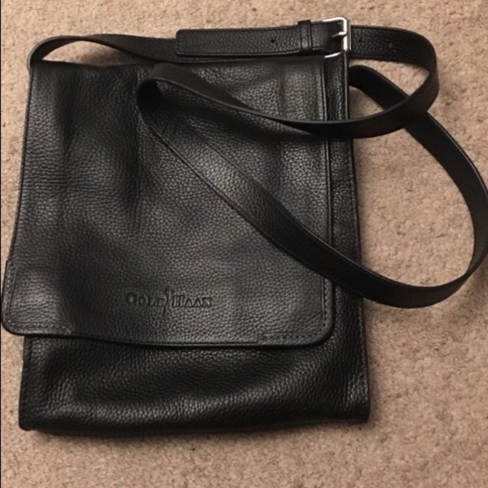 🎅🏼HOLIDAY SALE🎅🏼ColeHaan Satchel/Messenger Bag